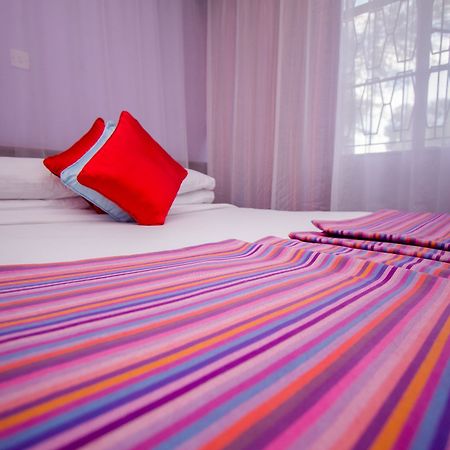 Milele Hotel Nairobi Bagian luar foto