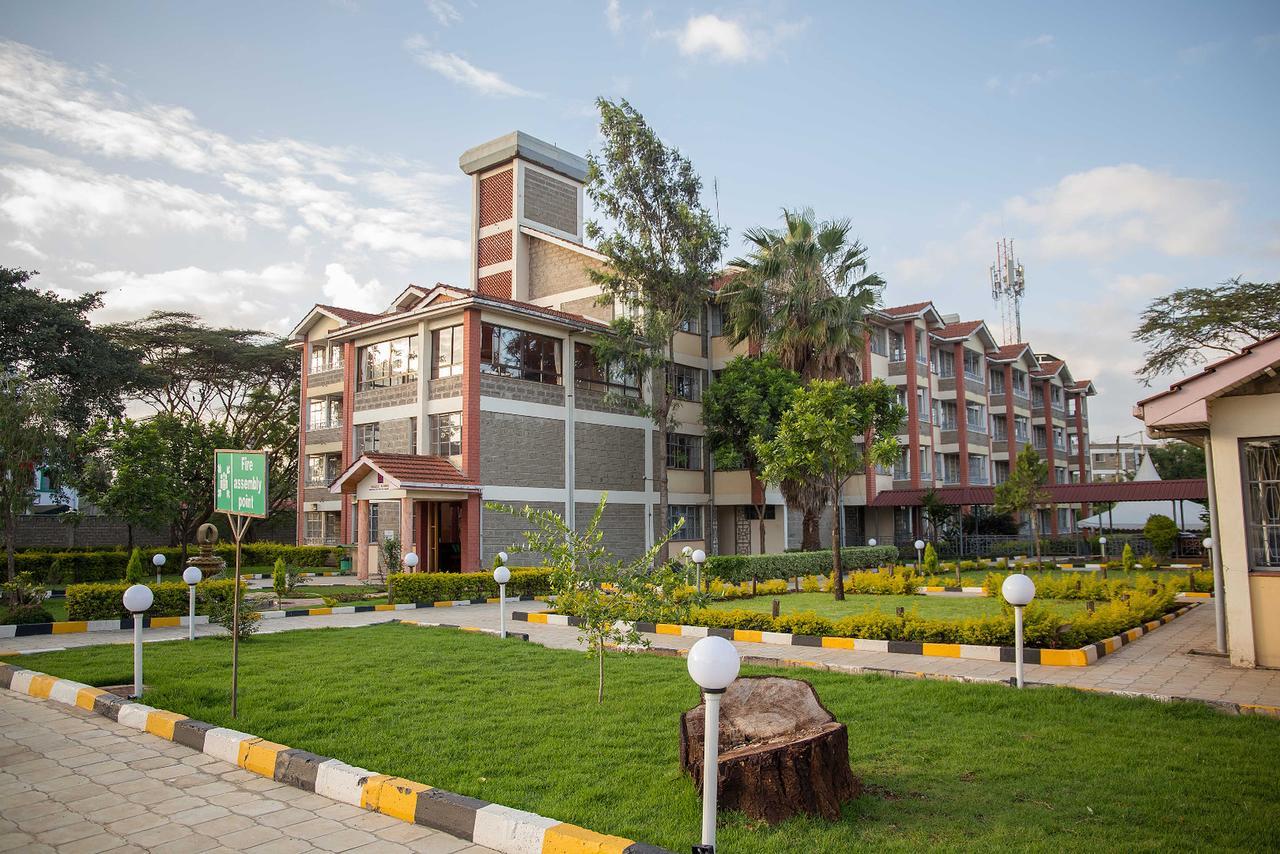 Milele Hotel Nairobi Bagian luar foto