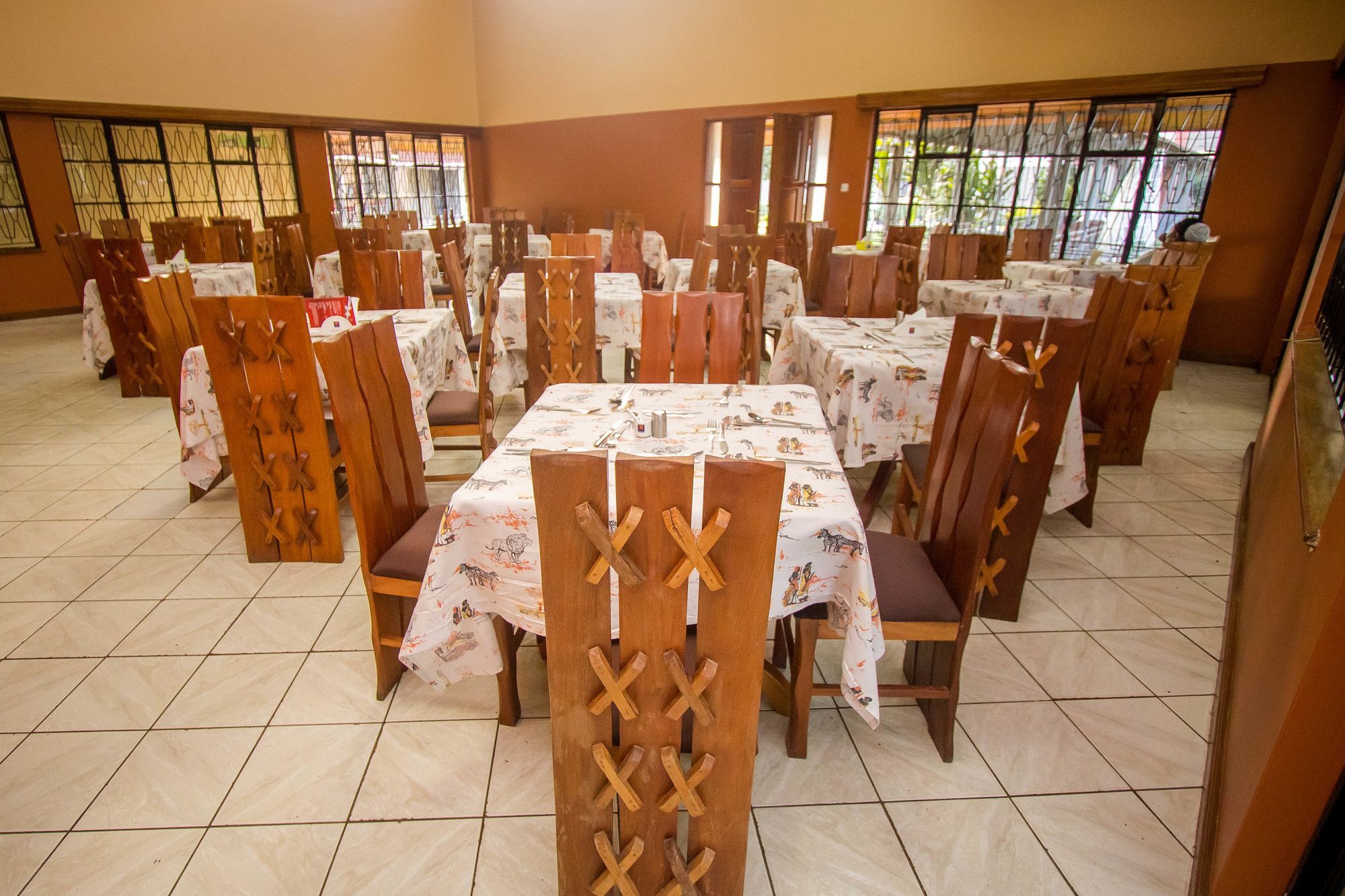 Milele Hotel Nairobi Bagian luar foto